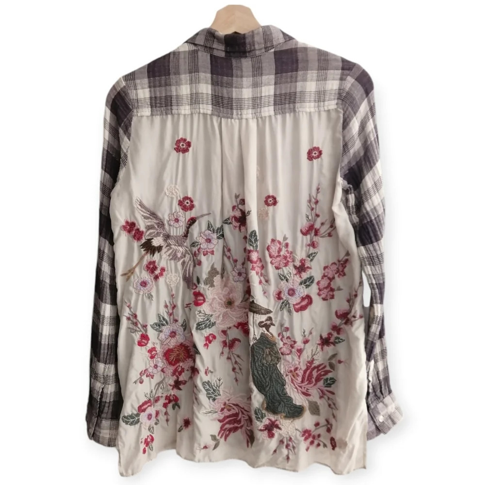 Johnny Was Hisako Embroidered Silk Button Blouse XS Plaid Japanese Floral Bird